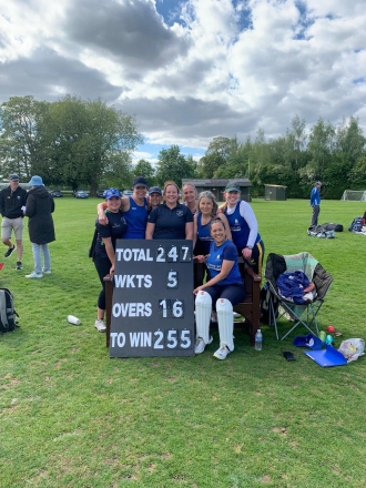 eynsham cricket club - ladies cricket image 4