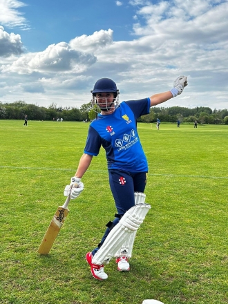 eynsham cricket club - ladies cricket image 5