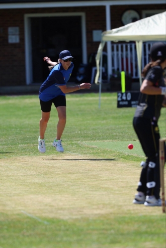 eynsham cricket club - ladies cricket image 27